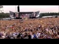 Robbie Williams - Let me entertain you (Live at ...