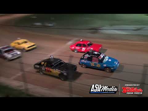 Thrills and Spills | 19th Jan 2013: National Junior Sedan Title - Macs Speedway