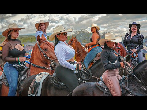 Increíble CABALGATA en Florida - Valle 🐴 COLOMBIA 2023 😍