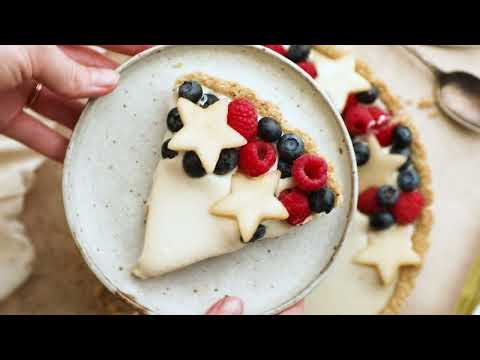 Strawberry Cheesecake Tart Recipe | Navitas Organics