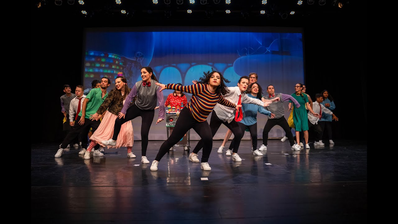 Coreografia “DivertidaMente” em "Os Guerreiros nos Encantos da Disney" Companhia de Dança Guerreiros