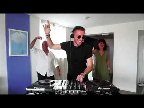 When Your Parents are your Biggest Fans #6 - Tony Zuccaro Live Happy Hour in the Kitchen from Miami