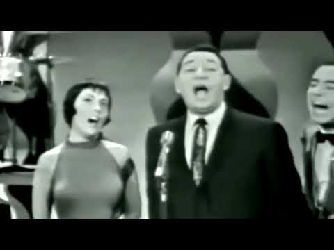 Louis Prima & Keely Smith Just a Gigolo (I Ain't Got Nobody) HQ audio studio