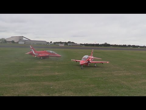 Red Arrows Hawks T1 Reds Duo Large Scale Display LMA Cosford