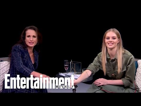 download lagu mp3 mp4 Samara Weaving, download lagu Samara Weaving gratis, unduh video klip Samara Weaving