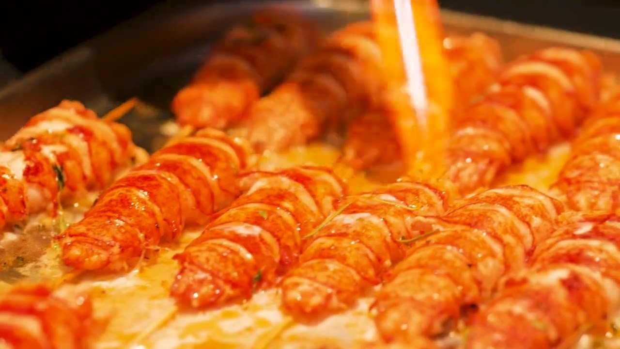 𝐋𝐄𝐆𝐄𝐍𝐃𝐀𝐑𝐘 𝐋𝐀𝐃𝐈𝐄𝐒 