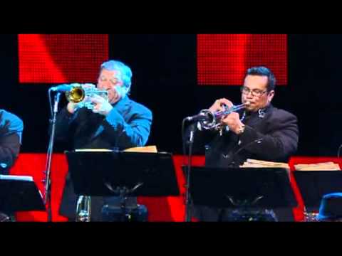 Festival de Viña 2012, Luis Miguel, Esa Niña