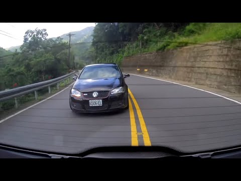 GOLF GTI  VS 206 RC mountain drive