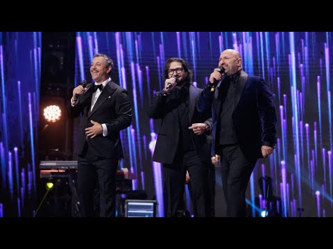 Sorin Bontea, Cătălin Scărlătescu și Florin Dumitrescu interpretează ”Drumurile noastre”