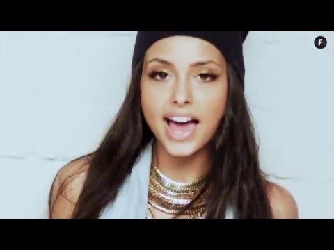 359TV Report - Lariss - Interview and live at Oxygen Bansko