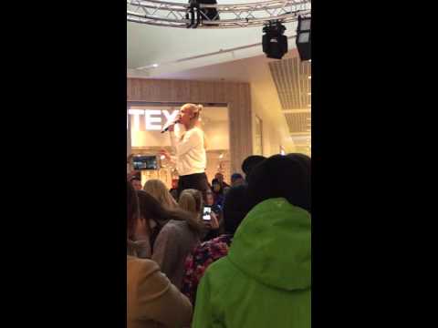 Amanda Winberg uppträder Live Center Syd 23 Januari 2016