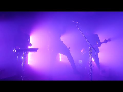 The Envlps – Last Star (Live at Underdogs’s Ballroom)