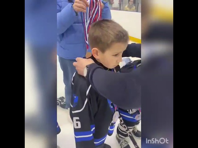 Юные хоккеисты сражались за звание лучших