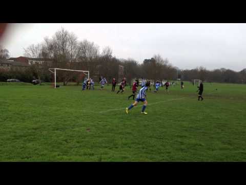 Ashridge Park U15 2013 02 09 IMG 0739 Warfield Free Kick