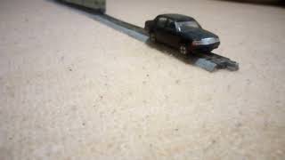 黒塗りの高級車に追突してしまう井の頭線（大嘘）