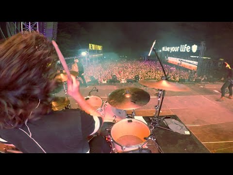 Bed of Roses - Stanaj & Afrojack - Live in Kosovo