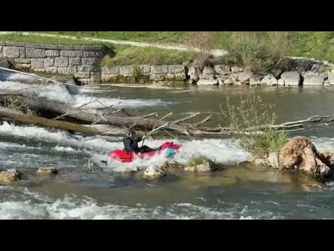 Ammer Weilheim Rutsche mit Packraft