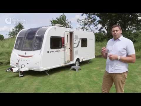 CC S04E26 - NEW MODEL REVIEW Bailey Unicorn III Cadiz