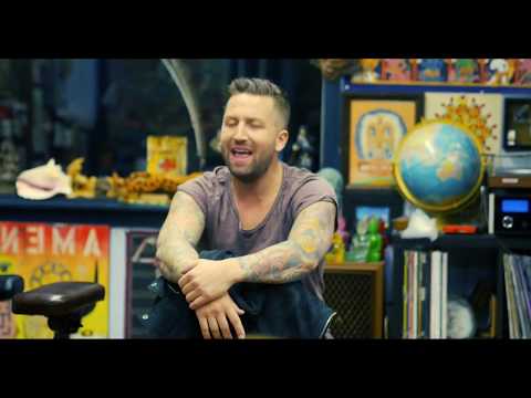 download lagu mp3 mp4 Sleeves, download lagu Sleeves gratis, unduh video klip Sleeves