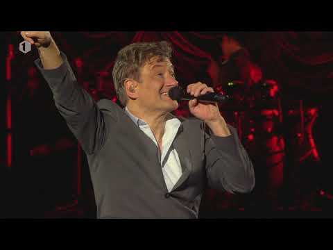 Bart Peeters Deluxe Live in de Lotto Arena - Liefde is Alles
