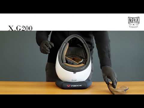 How to Remove the Lining and Cheek Pads on the NEXX X.G200 Helmet