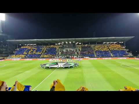 Celje - Fiorentina the players are entering the Stadion Z'dezele in Conference League 10.04.2025