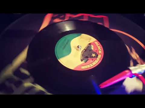 BOBBO BLACK STAR ~ CLEAN HANDS