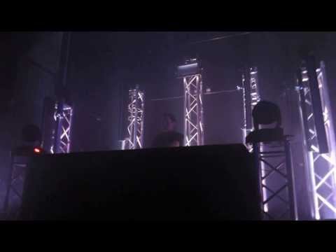 The Thrillseekers playing "The Sun" - Tom Colontonio feat CiBon @ Villa Perth 6.9.13