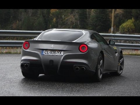 Ferrari F12 Berlinetta START-UP, Acceleration and REVS