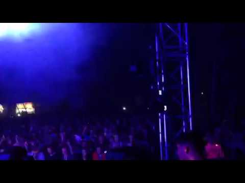 Gareth Emery Creamfields 2012 - Zombie Nation