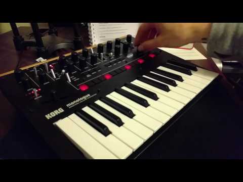 Deadmau5 Tunes Played on a Korg Monologue | MODCAF
