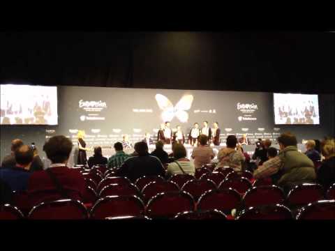 JOYEurovision: Klapa s Mora sing klapa in English