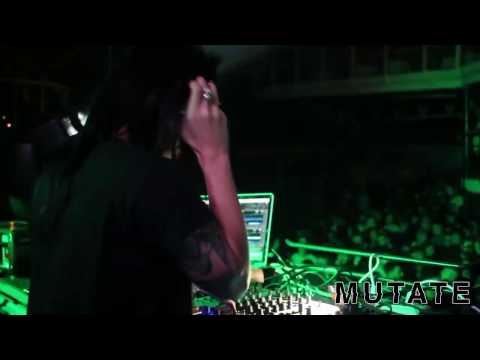 Jusaï - "Modules" played by Rebekah at Mutate (Naples,It)