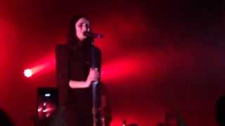 BANKS - Bedroom Wall LIVE Irving Plaza NYC 06/04/14 (8 of 9)