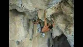 preview picture of video 'Aqueduct (8c) - rockclimbing in Turkey'