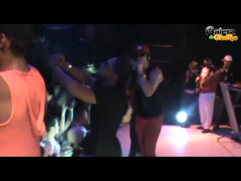 Vem Busca o Seu Presente - New Hit - Ao Vivo na Noite da Apertadinha