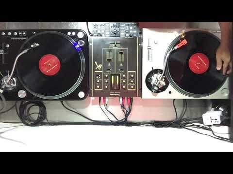 Best of 90’s  Slow Jams  (SESSION 2) By Dj Rad