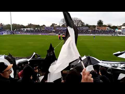 "Hinchada de Danubio vs Defensor (Intermedio 2019)" Barra: Los Danu Stones &bull; Club: Danubio &bull; País: Uruguay
