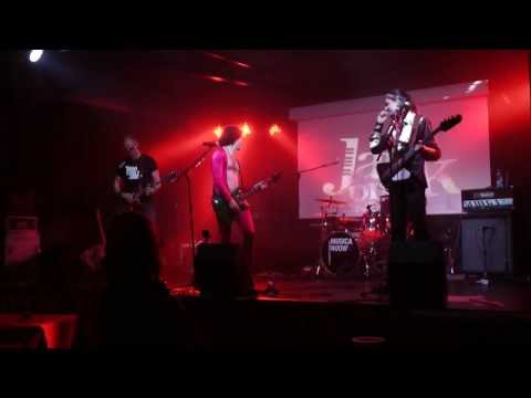 The Brightness (The Darkness italian tribute band) - Love is Only a Feeling | Live HD