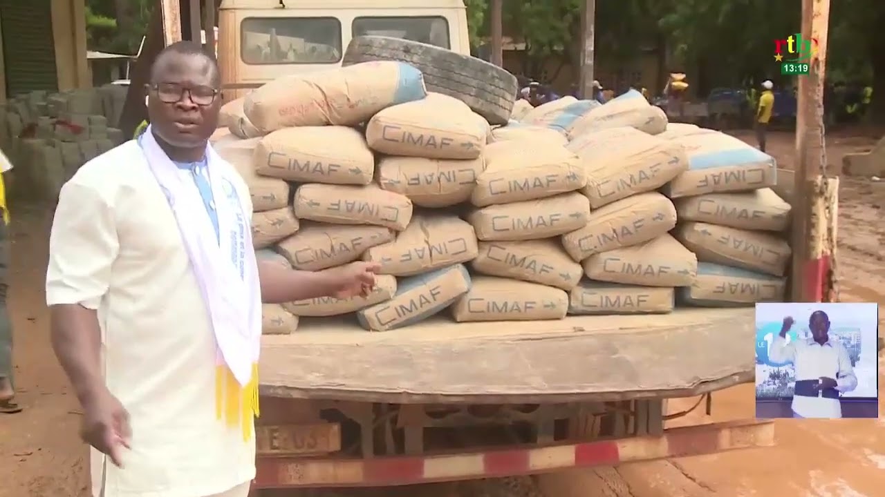 Faso Mêbo : l’Association des blessés de l’insurrection et 2 structures offrent 10 tonnes de ciment