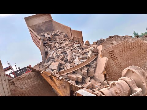 PLAYING with GIANT Rocks 🪨 ASMR Rocks Quarry CRUSHING Operations primary Jaw Crusher in action