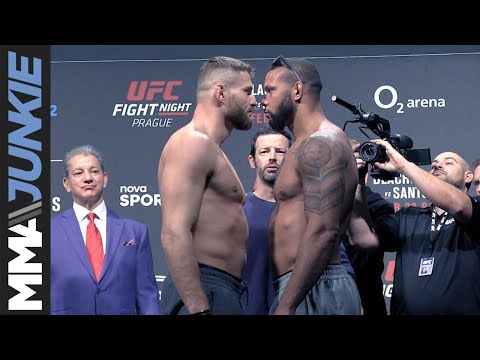UFC Prague: Ceremonial weigh-in highlight
