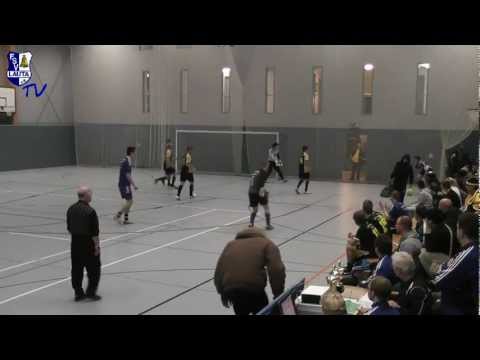 Spiel 15: DJK Wittichenau vs. LSV Bergen 1:2 - Hallenturnier vom FSV Lauta (1. Männer) in Hosena