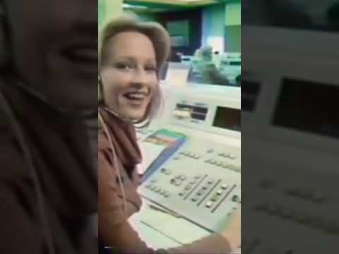 Bell Labs Vintage 1977😍”Always improving that’s the Bell 🔔 System for ya”! 🥰