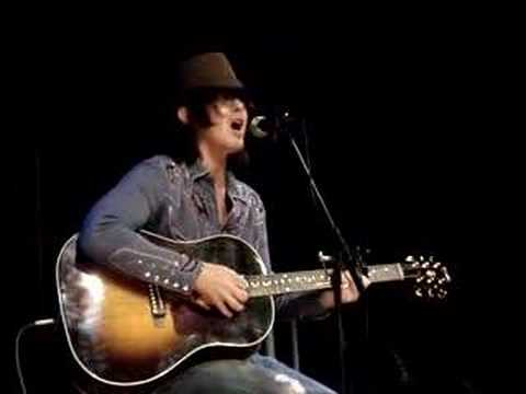 Mike Farris "Green Green Grass of Home"