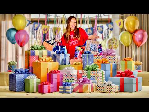 ABRINDO 17 PRESENTES SURPRESAS NO MEU ANIVERSARIO DE 17 ANOS!