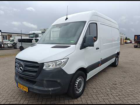 Mercedes-Benz Sprinter video thumbnail