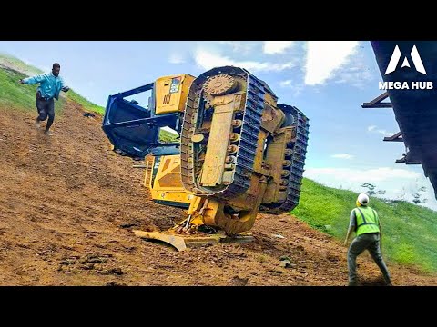 Dangerous Idiots Fastest Truck & Heavy Equipment Fails | Extreme Oversized Truck Transport #15