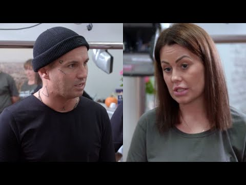 The hairdresser couldn't answer this question! [Harsh cut]