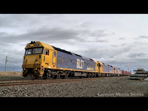 7902V Mildura Container Train At Gheringhap / Batesford (5/5/2023) - PoathTV Railways